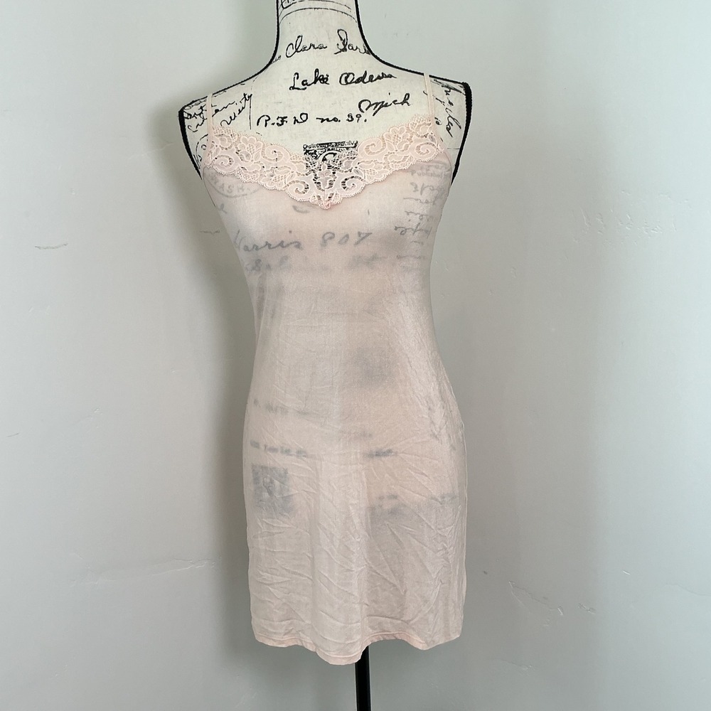 Olga Full Slip Lingerie Womens 34 Pink Excellent Lace Trim Vintage 1220‎